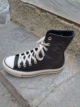 Converse polipiel negras