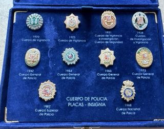Estuche Oficial Policía Nacional Placas Insignia