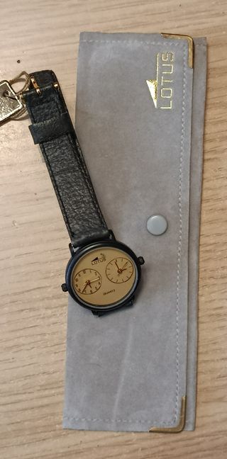 Reloj Lotus Dual Vintage Negro/Dorado. Nuevo