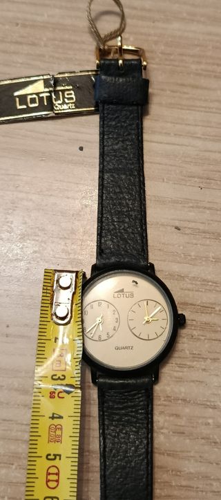 Reloj Lotus Dual Vintage Negro/Dorado. Nuevo