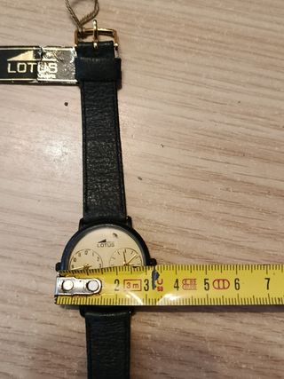 Reloj Lotus Dual Vintage Negro/Dorado. Nuevo