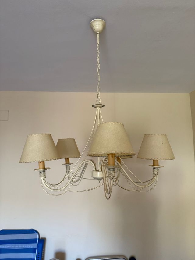 Lámpara de techo vintage beige y blanco