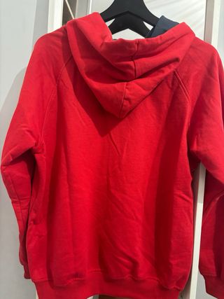 Sudadera Roja Salesianos