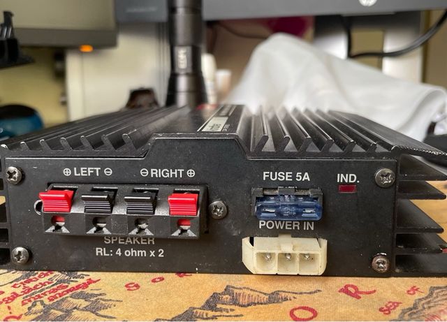 Amplificador Kindher KAP-50 100W Car Audio