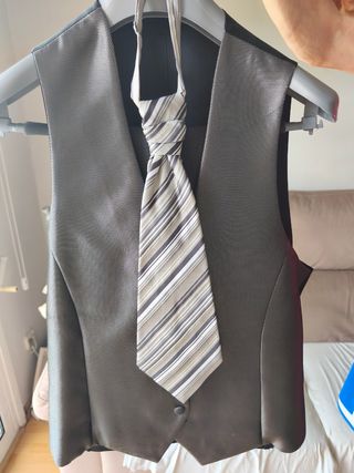 Traje Angelo Farelo Talla 50 Pantalón 43