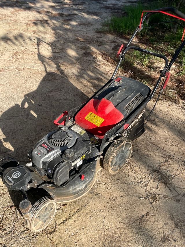 Cortadora de césped Sterwins