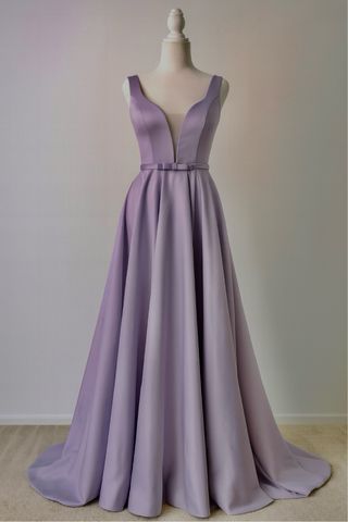 Vestido de fiesta lila
lo compré por 400 euros 