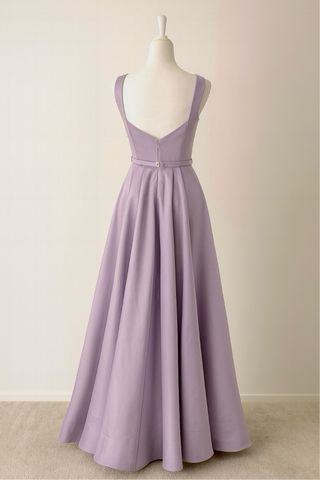 Vestido de fiesta lila
lo compré por 400 euros 