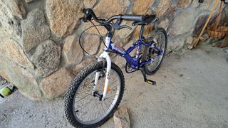 Bicicleta infantil azul Decathlon