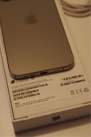 Apple iPhone 15 Pro Max 256 GB Titanio Natural