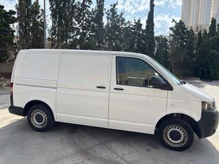 Volkswagen Transporter T5 2013