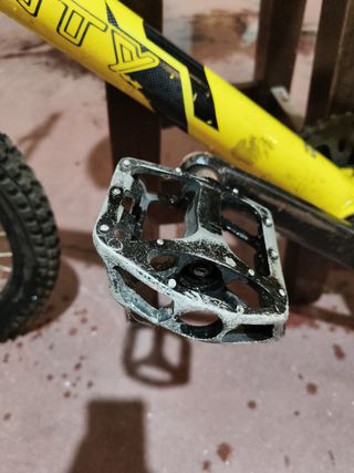 Bicicleta BMX Monty 139 Amarilla