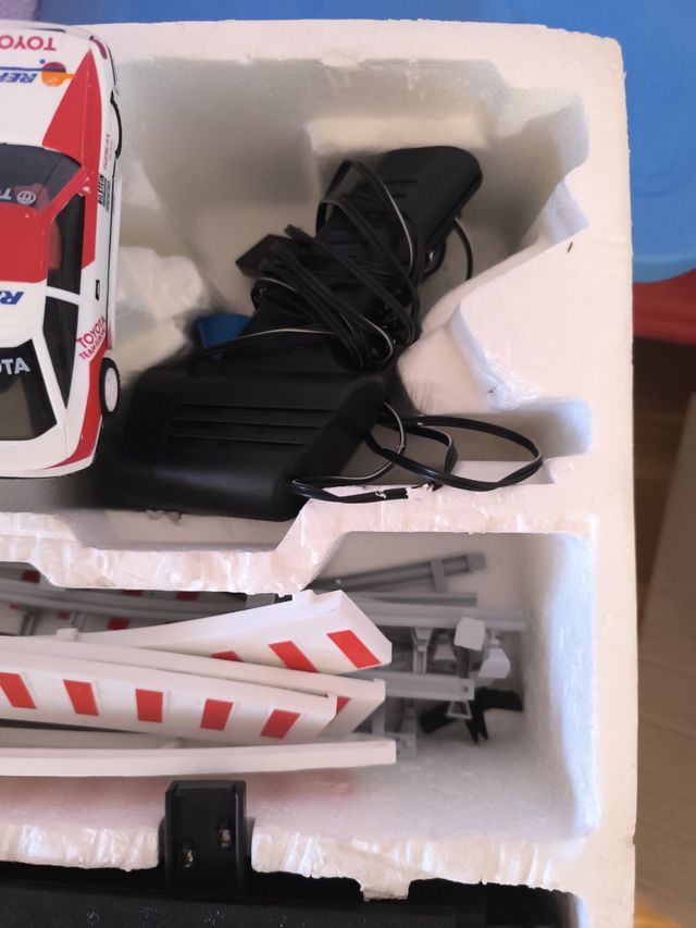 Lote Scalextric: Pistas y 3 Coches