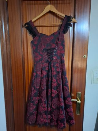 Vestido gótico granate