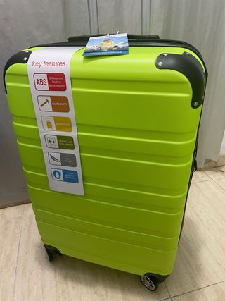 Maleta mediana extensible nueva 