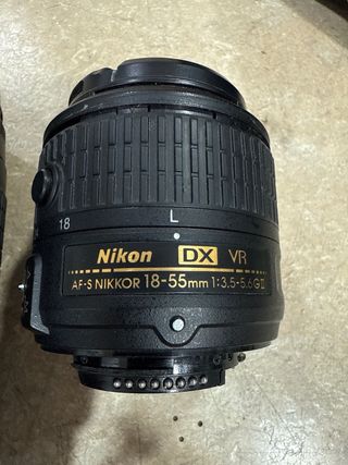 Cámara Nikon D5500 con 2 objetivos