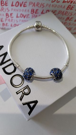 2 - Charms Pandora Brillo Delicado Azul. 