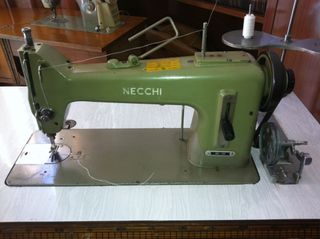 Máquina de coser industrial NECCHI