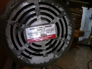 Máquina de coser industrial NECCHI