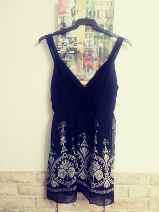 Vestido Beverly Hills negro estampado blanco