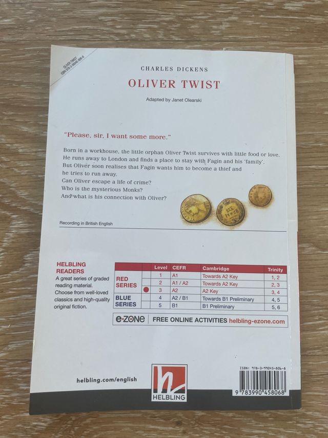 libro Oliver Twist de Charles Dickens y CD