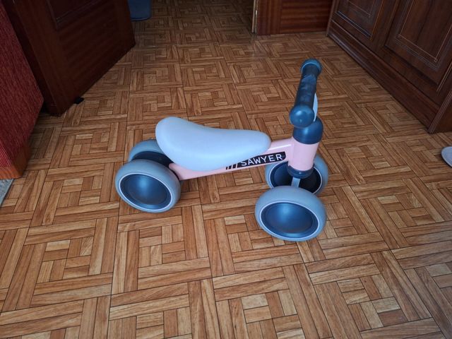 Bicicleta infantil rosa SAWYER
