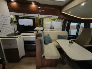 Autocaravana integral Pilote g740 