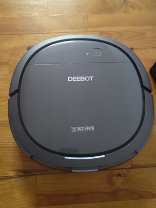 Robot Aspirador DEEBOT