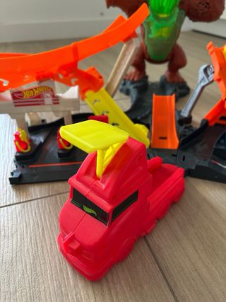 Pista Hot Wheels Gorila
