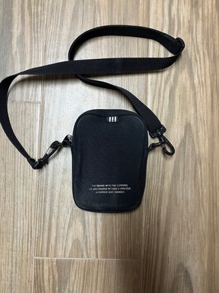 Bandolera Adidas Negra