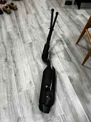 Tubo de escape negro