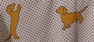Camisa Zara blanca con estampado de perros