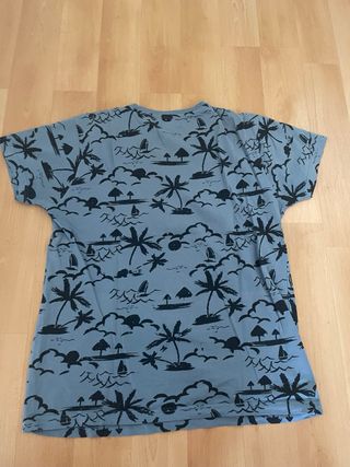 Camiseta Estampada Palmeras y Velero