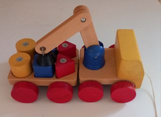 Remolque educativo de madera Ikea