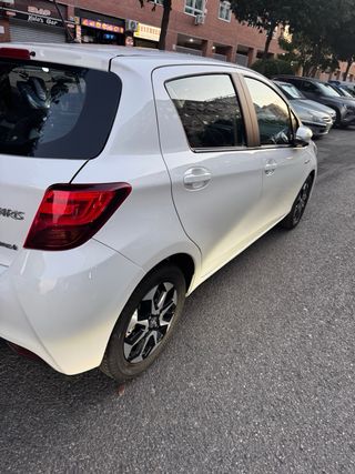 Toyota Yaris 2016