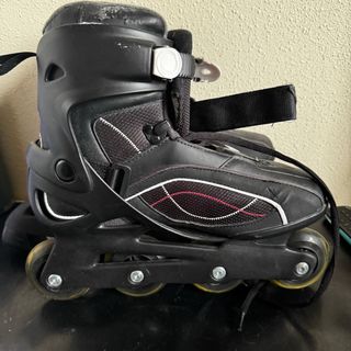Patines en línea negros