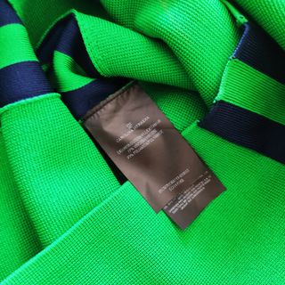 Vestido de punto verde Carolina Herrera