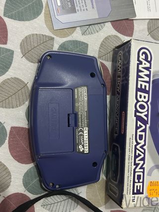 Nintendo Game Boy Advance Morada Completa