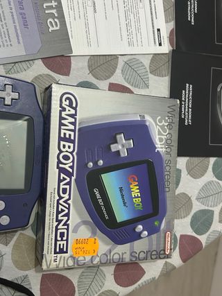 Nintendo Game Boy Advance Morada Completa