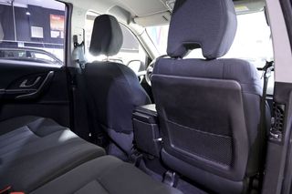 Mahindra XUV 500   FWD 4X2 W6 