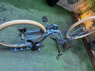 Bicicleta Paseo Azul ELOPS Adulto
nueva, un uso