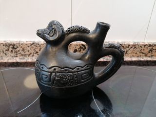 Botijo/Figura Inca