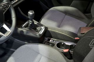 Renault Captur   techno TCe 103 kW 140CV mild hybrid 