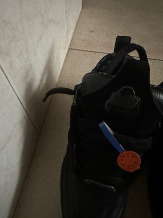 Louis Vuitton LV Skate Zapatillas Negras
