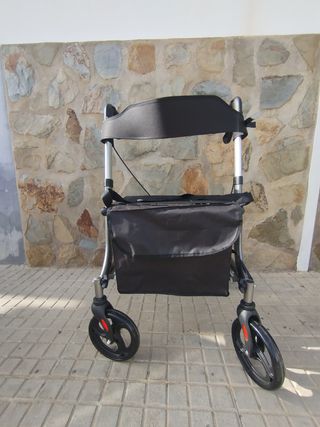 Andador plegable adulto 