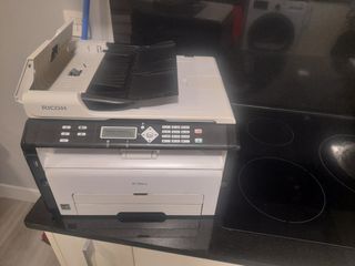 Impresora Ricoh SP204SFN