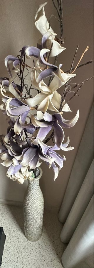 Jarrón Decorativo Elegante Morado y Plateado