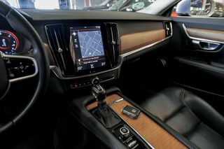 Volvo V90   2.0 D5 AWD Inscription Auto 
