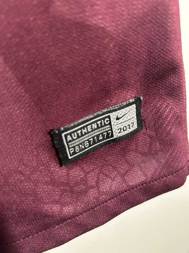 Camiseta FC Barcelona 2017/18 – Tercera Equipación