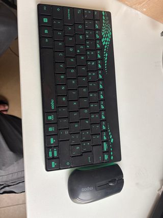 Teclado y ratón inalámbrico Rapoo